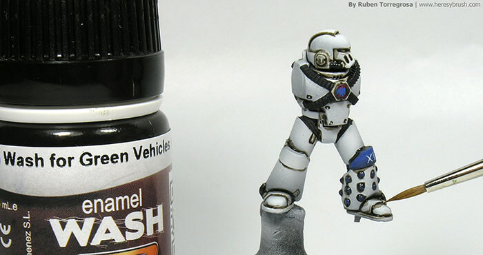 Peinture-de-figurine-lavis-glacis-heresy-Brush-techniques